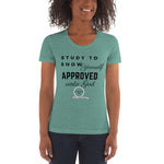 COMMITMEN  Women's Crew Neck T-shirt